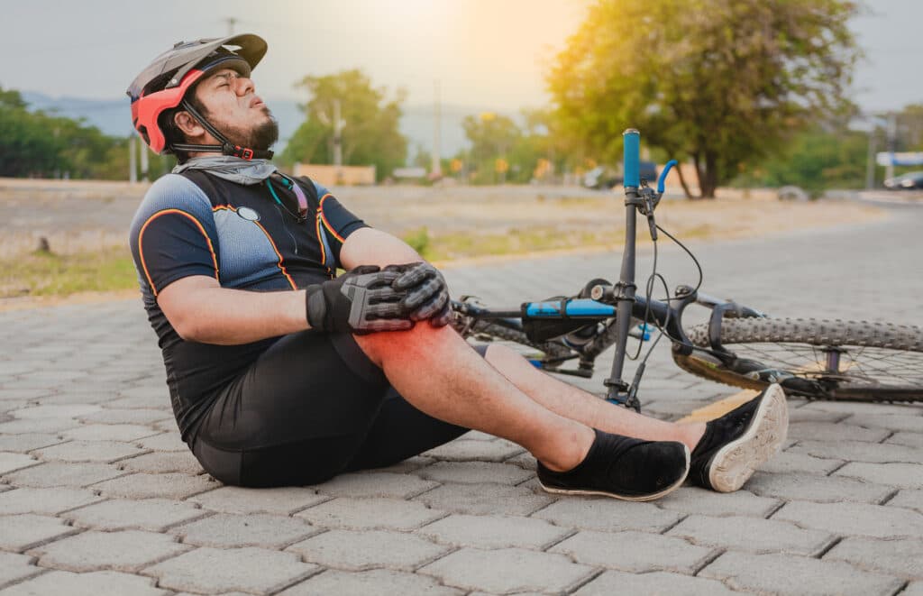 Visual guide to chronic injury symptoms and causes