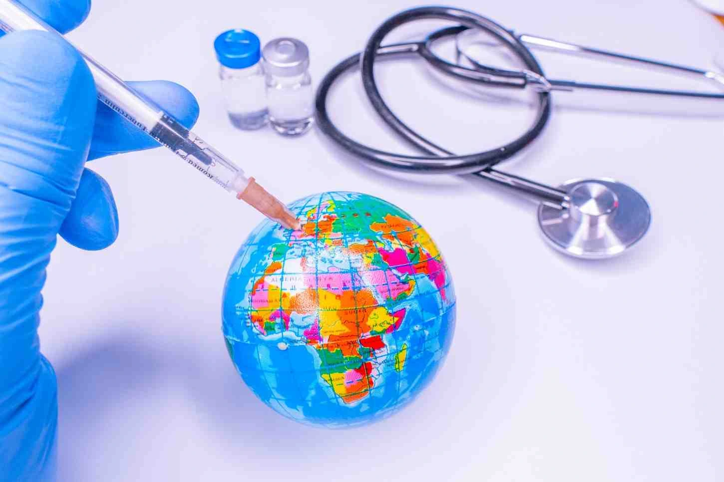 Guide to essential travel vaccinations